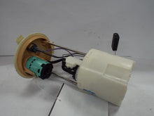 Load image into Gallery viewer, Fuel Pump Lincoln Navigator 2012 - MRK451259