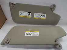 Load image into Gallery viewer, Interior Sun Visors Jeep Commander 2007 - MRK452841