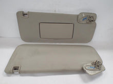 Load image into Gallery viewer, Interior Sun Visors SIERRA 1500 PICKUP 2009 - MRK455403