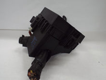 Load image into Gallery viewer, Fuse Box Ford Fiesta 2012 - MRK456356