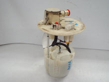 Load image into Gallery viewer, FUEL PUMP Pontiac Vibe 2009 09 2010 10 - MRK456402