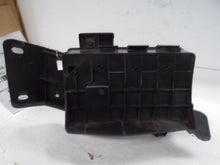 Load image into Gallery viewer, Fuse Box GRAND PRIX 2004 - MRK460190