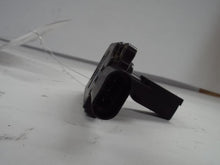 Load image into Gallery viewer, Mass Air Flow Sensor Meter MAF Lesabre Park Avenue Regal Riviera 99-05 - MRK461082