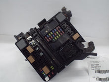 Load image into Gallery viewer, FUSE BOX Hyundai Sonata Sonata Hybrid 2016 16 2017 17 - MRK461245