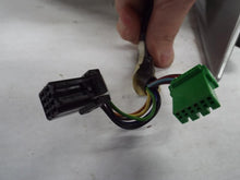 Load image into Gallery viewer, Side View Door Mirror Cadillac SRX 2005 - MRK461732