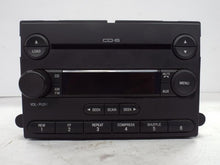 Load image into Gallery viewer, Radio FORD F250SD PICKUP 2006 - MRK461762