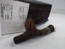Load image into Gallery viewer, Fuse Box Dodge Dakota 2000 - MRK461770