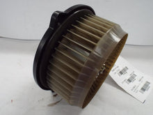 Load image into Gallery viewer, HEATER BLOWER MOTOR Honda CRV 2002 02 2003 03 2004 04 2005 05 2006 06 - MRK462049