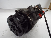 Load image into Gallery viewer, AC COMPRESSOR Honda CRV 2002 02 2003 03 2004 04 2005 05 2006 06 - MRK462051