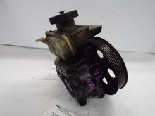 Load image into Gallery viewer, Power Steering Pump Ford Focus 2010 - MRK462067