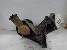 Load image into Gallery viewer, POWER STEERING PUMP Ecplorer Ranger Windstar 95 96 - 06 - MRK462090