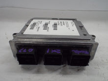 Load image into Gallery viewer, ECU ECM COMPUTER Ford Focus 2006 06 2007 07 - MRK462714