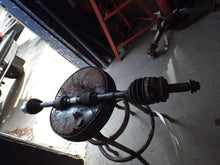 Load image into Gallery viewer, AXLE SHAFT Kia Soul 14 15 16 17 18 19 MT Right - MRK462758