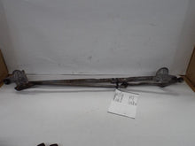 Load image into Gallery viewer, WINDSHIELD WIPER TRANSMISSION Hummer H3 06 07 08 09 10 - MRK462884