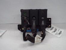 Load image into Gallery viewer, Fuse Box S10/S15/SONOMA 2003 - MRK463095