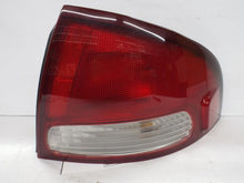 Load image into Gallery viewer, TAIL LIGHT LAMP ASSEMBLY Nissan Sentra 00 01 02 03 Right - MRK463097