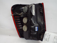 Load image into Gallery viewer, TAIL LIGHT LAMP ASSEMBLY Grand Cherokee 2003 03 2004 04 Right - MRK463442
