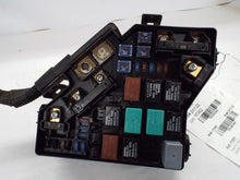 Load image into Gallery viewer, Fuse Box Honda Civic 2007 - MRK463490