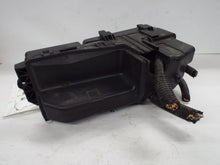 Load image into Gallery viewer, FUSE BOX Honda Ridgeline 06 07 08 09 10 11 12 13 14 - MRK463594