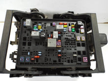 Load image into Gallery viewer, Fuse Box SILVERADO 1500 PICKUP 2016 - MRK463705