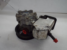 Load image into Gallery viewer, Power Steering Pump Chevrolet Equinox 2010 - MRK463768