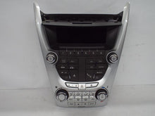 Load image into Gallery viewer, RADIO Chevrolet Equinox 2010 10 2011 11 - MRK463817
