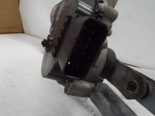 Load image into Gallery viewer, Windshield Wiper Motor GMC Envoy 2005 - MRK463898