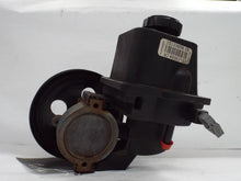 Load image into Gallery viewer, Power Steering Pump GMC Envoy 2005 - MRK463901