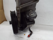 Load image into Gallery viewer, Power Steering Pump SILVERADO 1500 PICKUP 2004 - MRK464323