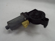 Load image into Gallery viewer, Power Window Motor TRAILBLAZER 2007 - MRK464337