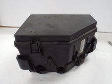 Load image into Gallery viewer, Fuse Box GMC Acadia 2009 - MRK464370