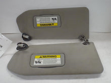 Load image into Gallery viewer, INTERIOR SUN VISORS Honda Pilot 2005 05 Left - MRK464413