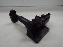 Load image into Gallery viewer, POWER WINDOW MOTOR Caravan Voyager 2001 01 02 03 04 05 - 13 Quarter Mount Right - MRK464455