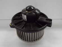 Load image into Gallery viewer, HEATER BLOWER MOTOR Mitsubishi Diamante 1997 97 - 2004 - MRK464473