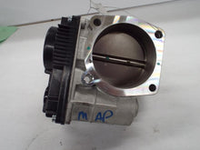 Load image into Gallery viewer, THROTTLE BODY Infiniti G35 Maxima M35 2006 06 2007 07 - MRK465170