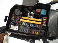 Load image into Gallery viewer, FUSE BOX Toyota Highlander 2011 11 2012 12 2013 13 - MRK465540