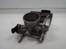 Load image into Gallery viewer, THROTTLE BODY Impreza Legacy 06 - 08 w/o turbo - MRK465658