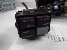 Load image into Gallery viewer, FUSE BOX Acura TL 1999 99 2000 00 2001 01 2002 02 2003 03 - MRK465776