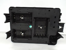 Load image into Gallery viewer, Fuse Box Chevrolet Sonic 2012 - MRK465937