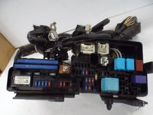 Load image into Gallery viewer, FUSE BOX Toyota Camry 2007 07 2008 08 2009 09 - MRK466040