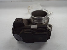 Load image into Gallery viewer, THROTTLE BODY Vw Beetle Jetta Rabbit 05 - 07 - MRK466291