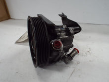 Load image into Gallery viewer, POWER STEERING PUMP BMW X5 2002 02 03 04 05 06 - MRK466347