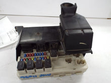 Load image into Gallery viewer, FUSE BOX Nissan Quest 04 05 06 07 08 09 - MRK466426