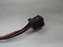 Load image into Gallery viewer, SIDE VIEW MIRROR Jeep Liberty 02 03 04 05 06 07 Left - MRK466786