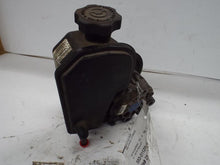 Load image into Gallery viewer, POWER STEERING PUMP Jeep Commander Grand Cherokee 2005-2010 - MRK466818