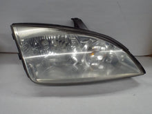 Load image into Gallery viewer, HEADLIGHT LAMP ASSEMBLY Ford Focus 2005 05 2006 06 2007 07 Right - MRK466969