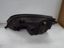 Load image into Gallery viewer, HEADLIGHT LAMP ASSEMBLY Ford Focus 2005 05 2006 06 2007 07 Right - MRK466969