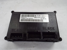 Load image into Gallery viewer, TRANSFER CASE CONTROL MODULE COMPUTER Avalanche 1500 Avalanche 03-07 - MRK467044