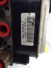 Load image into Gallery viewer, ABS ANTI-LOCK BRAKE PUMP Silverado 1500 Pickup Sierra 1500 03-04 - MRK467051
