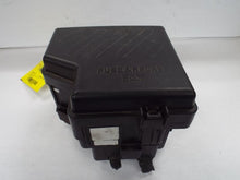 Load image into Gallery viewer, FUSE BOX Hyundai Santa Fe 2006 06 2007 07 2008 08 2009 09 - MRK467180